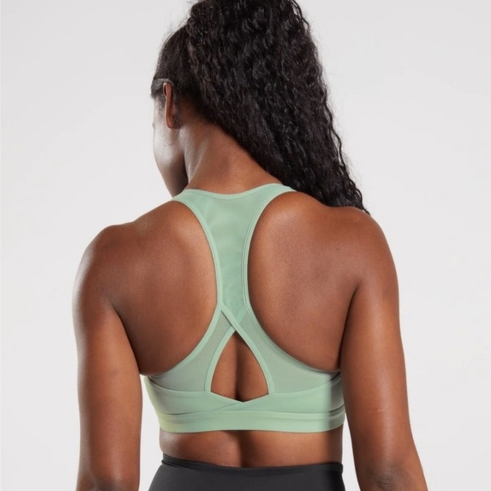 Gymshark Crossover Sports Bra Green Women's Size Medium Sporty Activewear Mesh - Picture 13 of 13